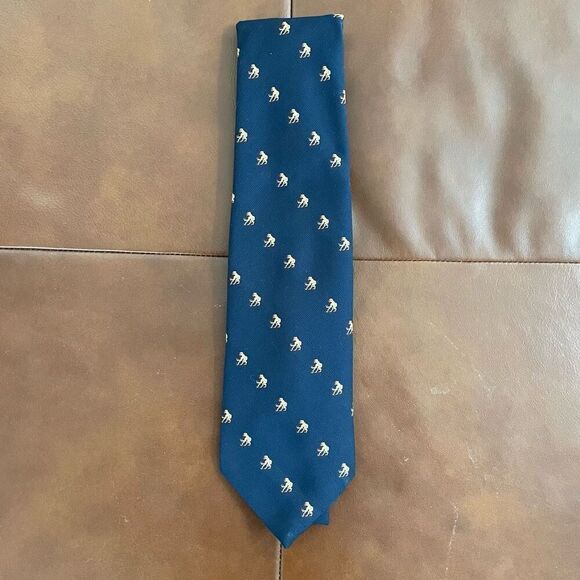 Vintage The Bagpiper Monkey Critter Print Dark Blue Neck Tie - Picture 2 of 6